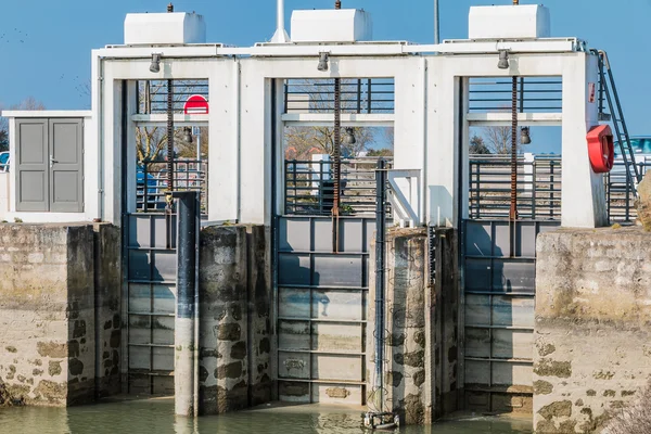 Water lock gate of Noirmoutier — Stock Photo, Image