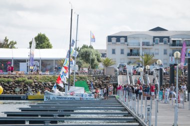 yelkenli ve regatta rakipleri