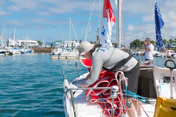 Zeilboten en Regatta-concurrenten — Stockfoto