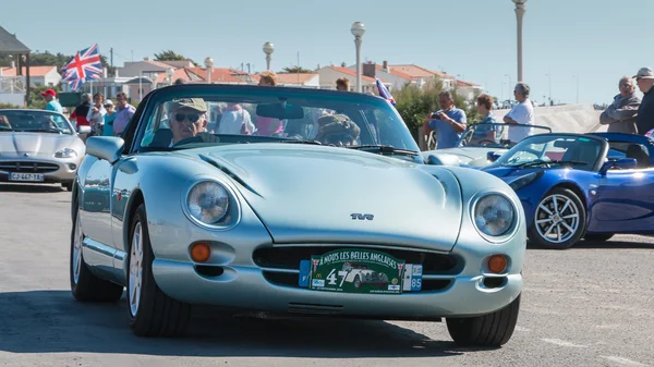 Desfile de hermosos coches ingleses antiguos — Foto de Stock