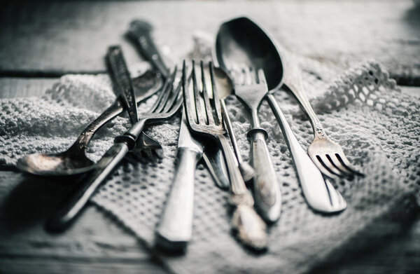 ложки нож и вилки
