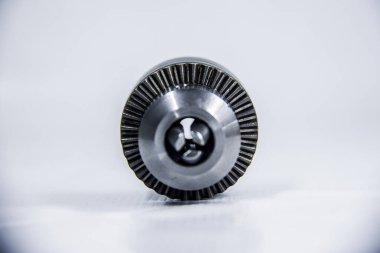 Çelik matkap başlığı 13 mm, bakım elektrikli aletler, aksesuar, stüdyo fotoğraf çekimi, beyaz arka planda izole edilmiş fotoğraf seçici odak, sığ alan derinliği, Kahire Mısır 'da çekilmiş