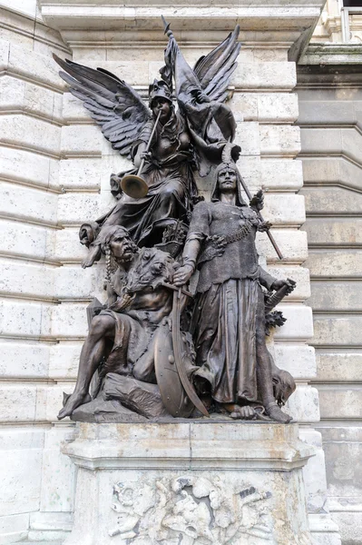 Escultura de la guerra por Karoly Senyey — Foto de Stock