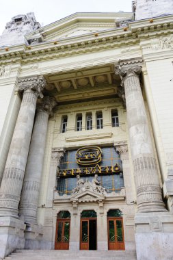 Eski borsa binası
