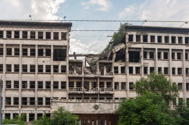 Belgrad Binası bombalandı