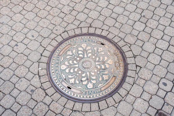 Budapest manhole lid — Stock Photo, Image