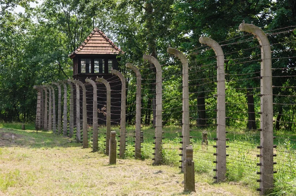 Auschwitz II - Birkenau Crematório II torre de vigia — Fotografia de Stock