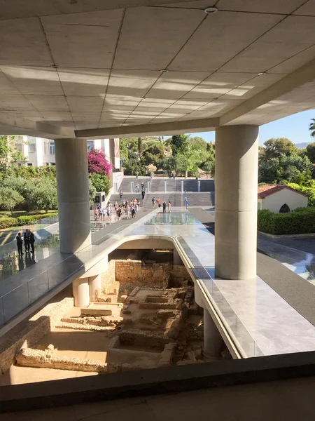 Olimpiyat meşalesinin Akropolis Müzesi'nde