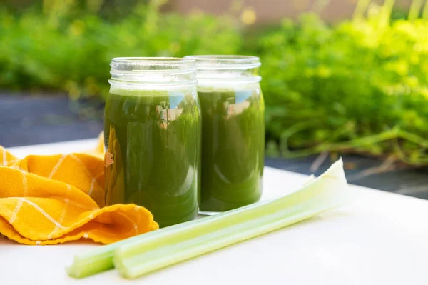 Celery juice. Detox juice. Vegetarianism and healthy eating.