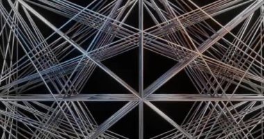 3 boyutlu görüntüleme. Siyah arka planda soyut. Düz boruların geometrik deseni. 4k animasyon.