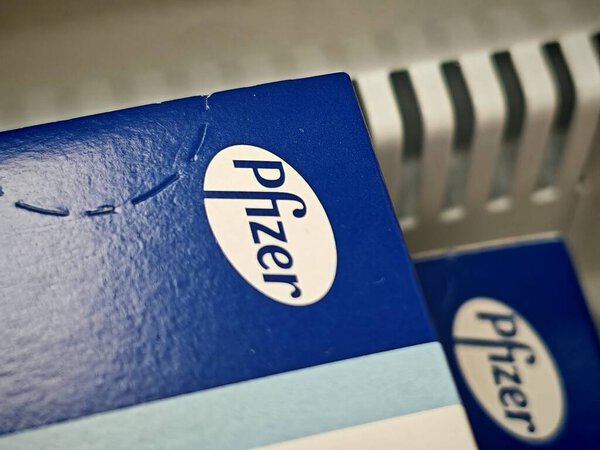 Прага, Чешская Республика - 9 июня 2025 года: DEPO-PROVERA by PFIZER, containing MEDROXYPROGESTERONE ACETATE, is an injectable contraceptive used for long-term birth control by preventing ovulation