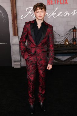 Kanadalı çocuk oyuncu Christian Convery, 6 Ekim 2025 'te ABD' nin Los Angeles eyaletindeki Miracle Mile, Los Angeles, Kaliforniya 'daki Academy Museum of Motion Pictures' da düzenlenen Netflix 'in' Frankenstein 'ın Los Angeles galasına geldi..