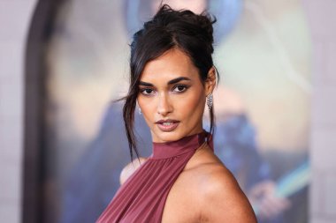Brezilyalı model Gizele Oliveira, Netflix 'in' Frankenstein 'ının Los Angeles galasına 6 Ekim 2025' te Miracle Mile, Los Angeles, Kaliforniya, ABD 'deki Academy Museum of Motion Pictures' a geldi..