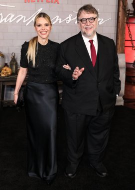 Kim Morgan ve Meksikalı film yapımcısı, yazar ve sanatçı Guillermo del Toro, Netflix 'in' Frankenstein 'adlı filminin Los Angeles galasına 6 Ekim 2025' te Miracle Mile, Los Angeles, CA, ABD 'de gerçekleştirilen Academy Museum of Motion Pictures' a geldiler..