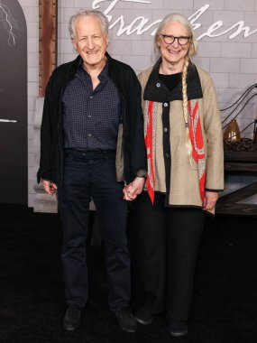 Amerikalı film yönetmeni, senarist, yapımcı, yapımcı, Michael Mann ve eşi Summer Mann, Netflix 'in 