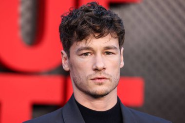 American actor Kyle Allen arrives at the Los Angeles Special Screening Of Netflix's 'A House of Dynamite' held at The Egyptian Theatre Hollywood on October 9, 2025 in Hollywood, Los Angeles, California, United States. 