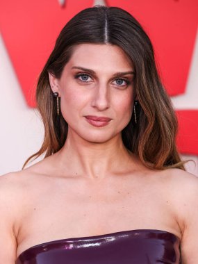 Emily Arlook, Netflix 'in 