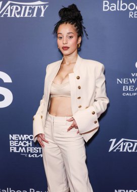 Amerikalı aktris Chase Infiniti (Chase Infiniti Payne), 19 Ekim 2025 'te Newport Beach, Kaliforniya, ABD' de düzenlenen 26. Newport Beach Film Festivali Onur ve Variety 'nin 10 İzlenecek Oyuncusu' na geldi..