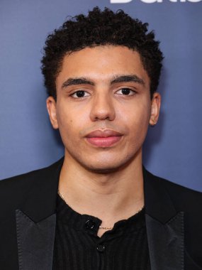 İngiliz aktör Jay Lycurgo, 26. Newport Plaj Film Festivali Onur ve Variety 'nin 10 İzlenecek Oyuncusu' na 19 Ekim 2025 'te Newport Beach, Orange County, Kaliforniya, ABD' de düzenlenen Balboa Körfezi Tatil Köyü 'ne geldi..