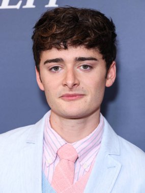 Kanadalı-Amerikalı aktör ve girişimci Noah Schnapp, 19 Ekim 2025 'te Newport Beach, Kaliforniya, ABD' deki Newport Beach 'te düzenlenen 26. Newport Beach Film Festivali Onur ve Variety' nin izlenecek 10 Oyuncusu 'na geldi..