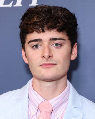 Kanadalı-Amerikalı aktör ve girişimci Noah Schnapp, 19 Ekim 2025 'te Newport Beach, Kaliforniya, ABD' deki Newport Beach 'te düzenlenen 26. Newport Beach Film Festivali Onur ve Variety' nin izlenecek 10 Oyuncusu 'na geldi..