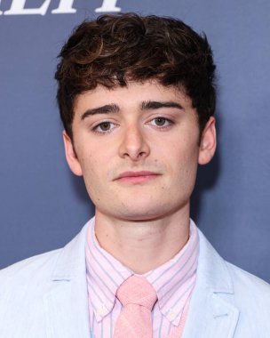 Kanadalı-Amerikalı aktör ve girişimci Noah Schnapp, 19 Ekim 2025 'te Newport Beach, Kaliforniya, ABD' deki Newport Beach 'te düzenlenen 26. Newport Beach Film Festivali Onur ve Variety' nin izlenecek 10 Oyuncusu 'na geldi..