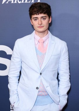 Kanadalı-Amerikalı aktör ve girişimci Noah Schnapp, 19 Ekim 2025 'te Newport Beach, Kaliforniya, ABD' deki Newport Beach 'te düzenlenen 26. Newport Beach Film Festivali Onur ve Variety' nin izlenecek 10 Oyuncusu 'na geldi..