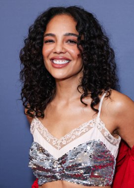 Amerikalı aktris ve müzisyen Tessa Thompson, 26. Newport Sahili Film Festivali Onur ve Variety 'nin 10 İzlenecek Oyuncusu' na 19 Ekim 2025 'te Newport Beach, Orange County, Kaliforniya, ABD' de gerçekleştirildi.. 