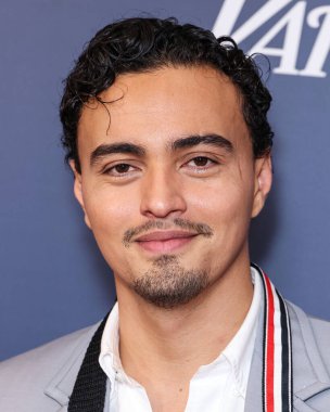 Amerikalı aktör Tonatiuh Elizarraraz, 19 Ekim 2025 'te Newport Beach, Kaliforniya, ABD' deki Newport Beach 'te düzenlenen 26. Newport Beach Film Festivali Onur ve Variety' nin izlenecek 10 Oyuncusu 'na geldi..