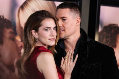 Amerikalı aktris Allison Williams ve kocası Alexander Dreymon, Paramount Pictures 'ın 20 Ekim 2025' te Hollywood, Los Angeles, Kaliforniya 'da Paramount Stüdyoları' ndaki Paramount Tiyatrosu 'nda düzenlenen 