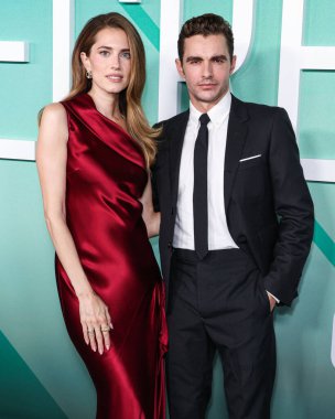 Amerikalı aktris Allison Williams ve Amerikalı aktör, film yapımcısı Dave Franco, Paramount Pictures 'ın 20 Ekim 2025' te Paramount Stüdyoları 'ndaki Paramount Theatre' da düzenlenen Los Angeles Premiere Of Paramount Pictures 'a geldiler..