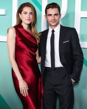 Amerikalı aktris Allison Williams ve Amerikalı aktör, film yapımcısı Dave Franco, Paramount Pictures 'ın 20 Ekim 2025' te Paramount Stüdyoları 'ndaki Paramount Theatre' da düzenlenen Los Angeles Premiere Of Paramount Pictures 'a geldiler..