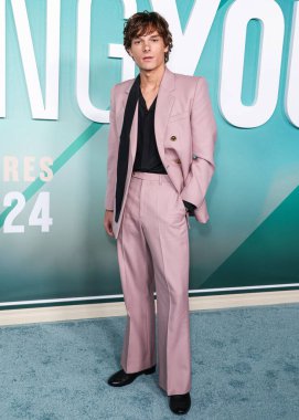 Amerikalı aktör ve balerin Mason Thames, Paramount Pictures 'ın 20 Ekim 2025' te Hollywood, Los Angeles, Kaliforniya, ABD 'deki Paramount Stüdyolarındaki Paramount Tiyatrosu' nda gerçekleştirdiği 