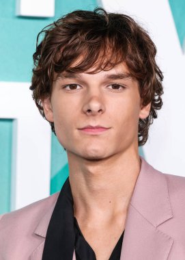 Amerikalı aktör ve balerin Mason Thames, Paramount Pictures 'ın 20 Ekim 2025' te Hollywood, Los Angeles, Kaliforniya, ABD 'deki Paramount Stüdyolarındaki Paramount Tiyatrosu' nda gerçekleştirdiği 