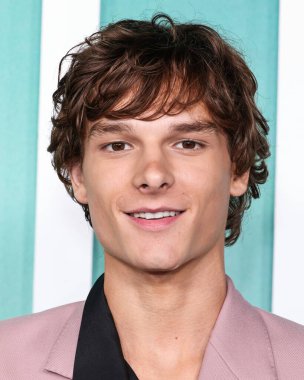 Amerikalı aktör ve balerin Mason Thames, Paramount Pictures 'ın 20 Ekim 2025' te Hollywood, Los Angeles, Kaliforniya, ABD 'deki Paramount Stüdyolarındaki Paramount Tiyatrosu' nda gerçekleştirdiği 