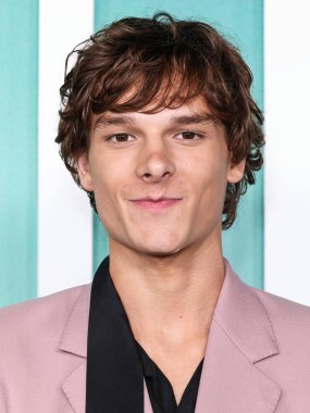 Amerikalı aktör ve balerin Mason Thames, Paramount Pictures 'ın 20 Ekim 2025' te Hollywood, Los Angeles, Kaliforniya, ABD 'deki Paramount Stüdyolarındaki Paramount Tiyatrosu' nda gerçekleştirdiği 