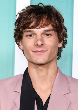 Amerikalı aktör ve balerin Mason Thames, Paramount Pictures 'ın 20 Ekim 2025' te Hollywood, Los Angeles, Kaliforniya, ABD 'deki Paramount Stüdyolarındaki Paramount Tiyatrosu' nda gerçekleştirdiği 