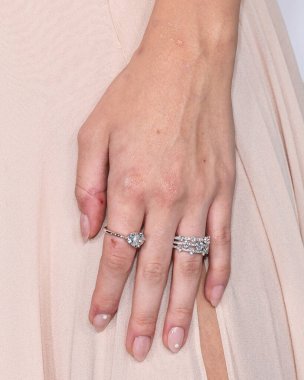 Paolo Sebastian SS25 RTW giyen Amerikalı aktris ve şarkıcı Mckenna Grace, Paramount Pictures 'ın 20 Ekim 2025' te Paramount Stüdyoları 'ndaki Paramount Tiyatrosu' nda düzenlenen 'ReGretting You' filminin Los Angeles Premiere 'ine ulaştı..