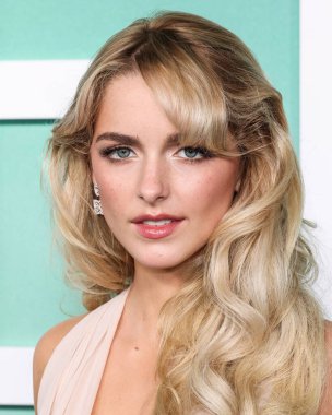 Paolo Sebastian SS25 RTW giyen Amerikalı aktris ve şarkıcı Mckenna Grace, Paramount Pictures 'ın 20 Ekim 2025' te Paramount Stüdyoları 'ndaki Paramount Tiyatrosu' nda düzenlenen 'ReGretting You' filminin Los Angeles Premiere 'ine ulaştı..