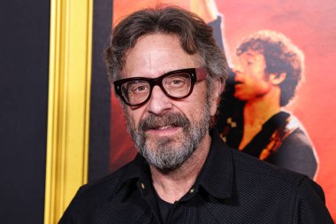 Amerikalı aktör, komedyen, müzisyen, podcaster ve yazar Marc Maron, Canva tarafından sunulan 2025 AFI (Amerikan Film Enstitüsü) Festivali 'ne geldi - 20. Yüzyıl Stüdyoları' nın açılış gecesi galası 'Springsteen: Leave Me From Nowhere' 