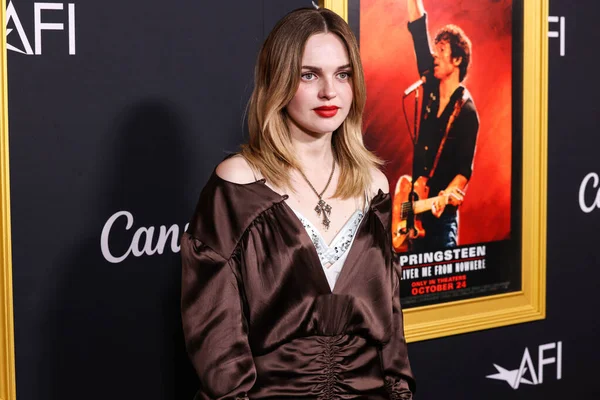 Odessa Young, Canva tarafından sunulan 2025 AFI (Amerikan Film Enstitüsü) Festivali 'ne geldi - 20. Yüzyıl Stüdyoları' nın Springsteen 'in açılış gecesi galası: TCL Çin Tiyatrosu IMAX' ta 22 Ekim 2025 'de düzenlenen 