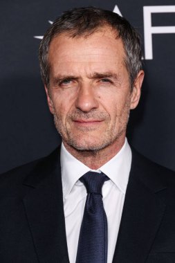 İngiliz film yapımcısı ve Heyday Films 'in kurucusu David Heyman, 23 Ekim 2025' te Hollywood, LA, CA, ABD 'deki TCL Çin Tiyatrosu IMAX' te düzenlenen Netflix 'in' Jay Kelly 'sinin 2025 AFI Fest Sunumu' na geldi.