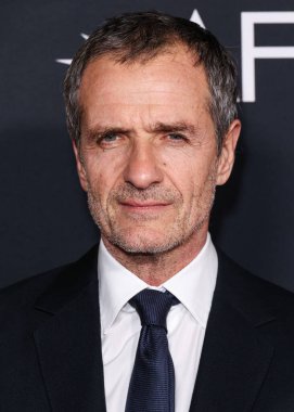 İngiliz film yapımcısı ve Heyday Films 'in kurucusu David Heyman, 23 Ekim 2025' te Hollywood, LA, CA, ABD 'deki TCL Çin Tiyatrosu IMAX' te düzenlenen Netflix 'in' Jay Kelly 'sinin 2025 AFI Fest Sunumu' na geldi.