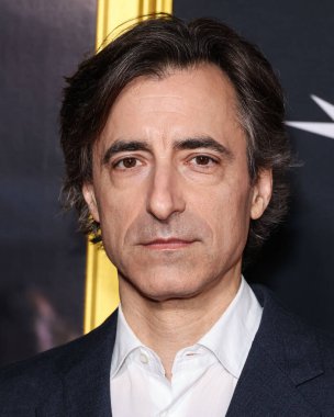 Amerikalı film yapımcısı Noah Baumbach, 23 Ekim 2025 'te Hollywood, Los Angeles, Kaliforniya' daki TCL Çin Tiyatrosu IMAX 'te düzenlenen Canva - Jay Kelly' nin galası tarafından sunulan 2025 AFI (Amerikan Film Enstitüsü) festivaline geldi.   