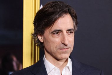 Amerikalı film yapımcısı Noah Baumbach, 23 Ekim 2025 'te Hollywood, Los Angeles, Kaliforniya' daki TCL Çin Tiyatrosu IMAX 'te düzenlenen Canva - Jay Kelly' nin galası tarafından sunulan 2025 AFI (Amerikan Film Enstitüsü) festivaline geldi.