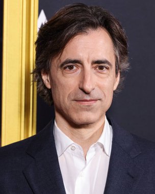 Amerikalı film yapımcısı Noah Baumbach, 23 Ekim 2025 'te Hollywood, Los Angeles, Kaliforniya' daki TCL Çin Tiyatrosu IMAX 'te düzenlenen Canva - Jay Kelly' nin galası tarafından sunulan 2025 AFI (Amerikan Film Enstitüsü) festivaline geldi.