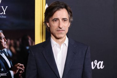 Amerikalı film yapımcısı Noah Baumbach, 23 Ekim 2025 'te Hollywood, Los Angeles, Kaliforniya' daki TCL Çin Tiyatrosu IMAX 'te düzenlenen Canva - Jay Kelly' nin galası tarafından sunulan 2025 AFI (Amerikan Film Enstitüsü) festivaline geldi.