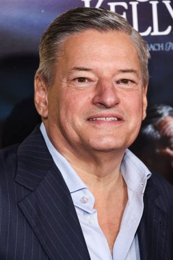 Netflix 'in Amerikalı işletme yöneticisi ve CEO' su Ted Sarandos, 23 Ekim 2025 'te Hollywood, Los Angeles' taki TCL Çin Tiyatrosu IMAX 'te düzenlenen Canva tarafından sunulan 2025 AFI (Amerikan Film Enstitüsü) festivaline geldi.   