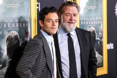 Amerikalı aktör Rami Malek ve Yeni Zelanda doğumlu Avustralyalı aktör Russell Crowe, Canva tarafından sunulan 2025 AFI Festivali 'ne geldiler - Sony Pictures Classics' Nuremberg 'in galası 24 Ekim 2025' de Hollywood, LA, CA, USA.