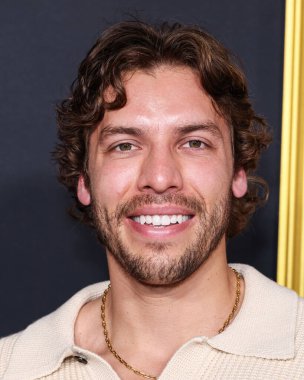 Amerikalı aktör ve fitness modeli Joseph Baena, Canva tarafından sunulan 2025 AFI (Amerikan Film Enstitüsü) Festivali 'ne 25 Ekim 2025' de TCL Çin Tiyatrosu IMAX 'te düzenlenen Black Bear' ın 'Christy' sinin galasına geldi.